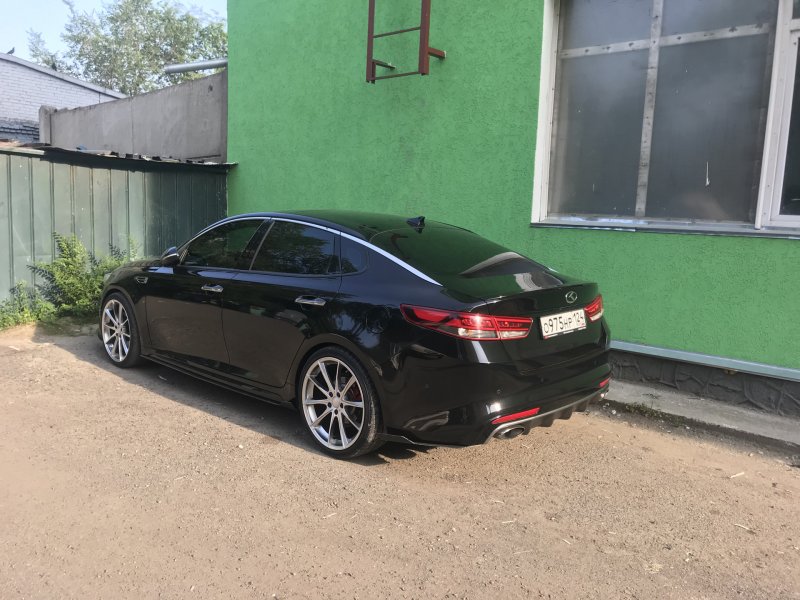 Диски на Киа Оптима r20