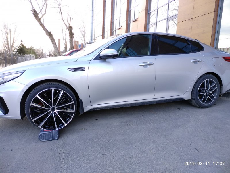 Диски Kia Optima r19