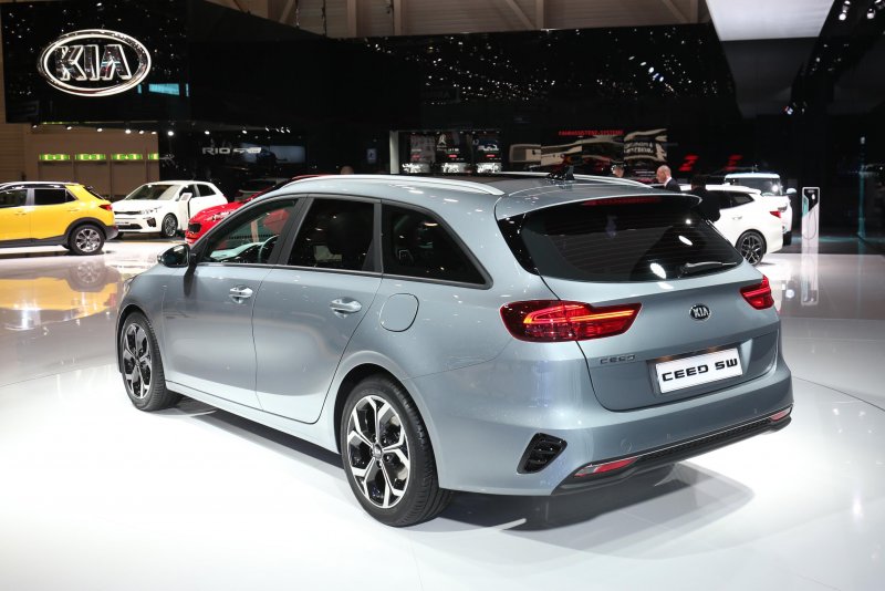 Kia Ceed SW 2019 универсал
