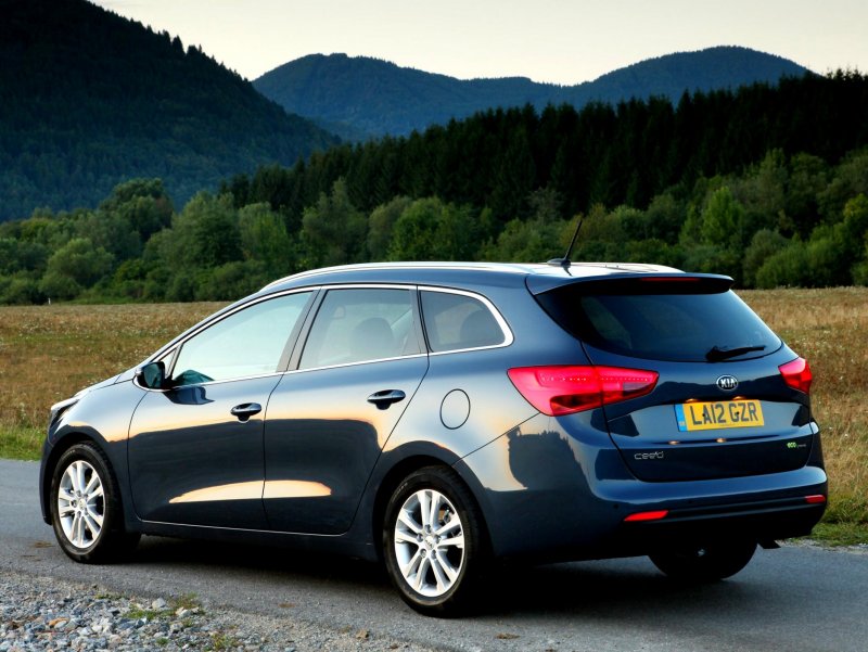 Kia Ceed универсал 2012