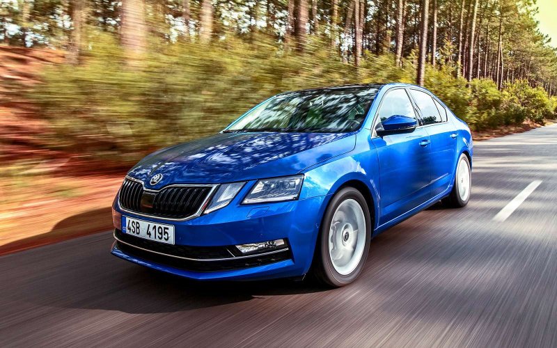 Skoda Superb 2019 года