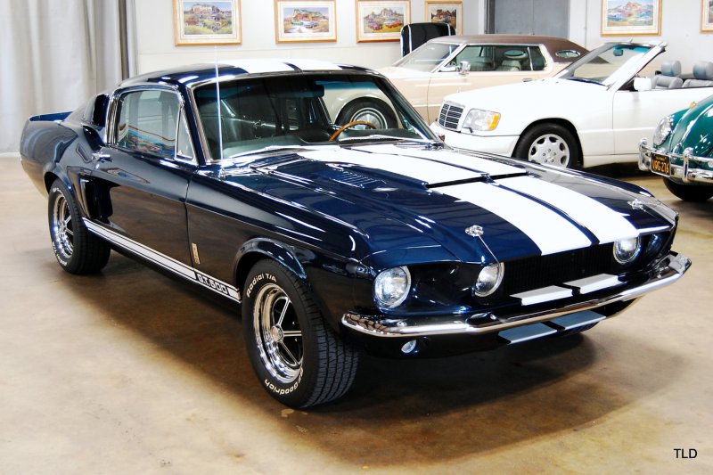 Форд Шелби Кобра gt 500