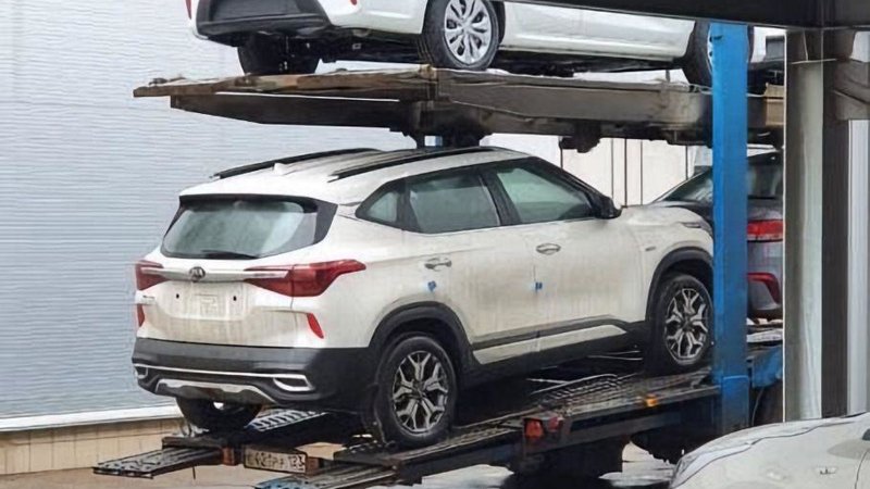 Kia новый кроссовер Seltos