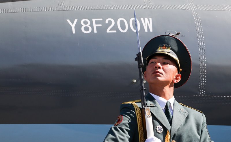 Технические данные самолёта y8f-400