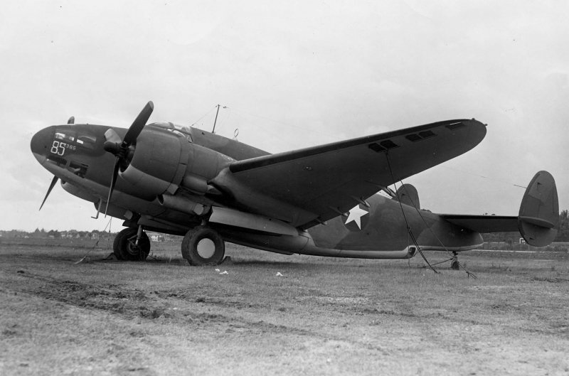 B-34 бомбардировщик