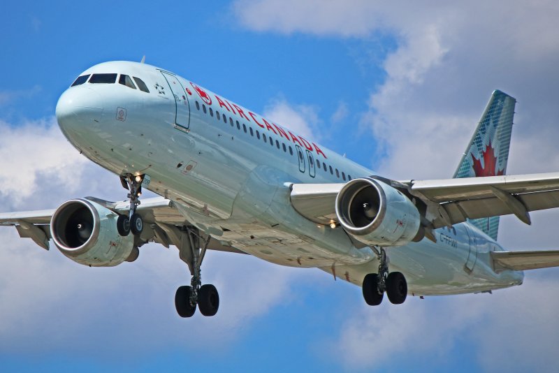 Airbus 320-200 салон