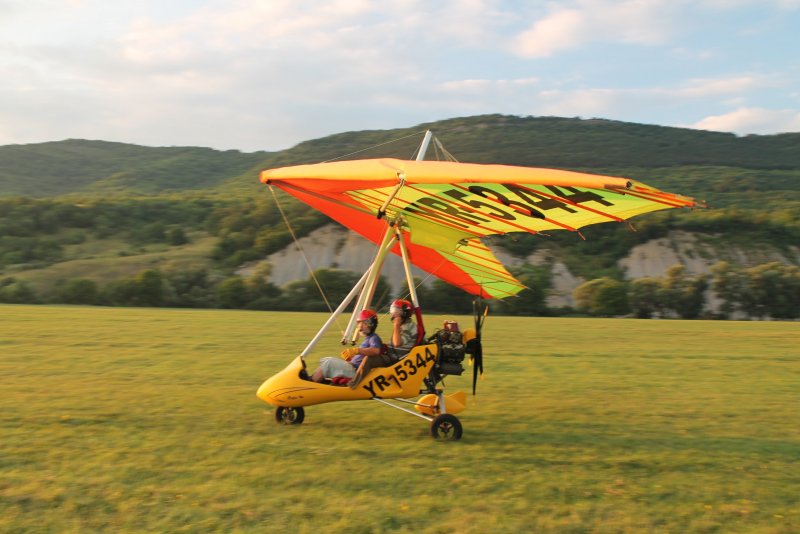 Дельтапланеризм (hang Gliding)