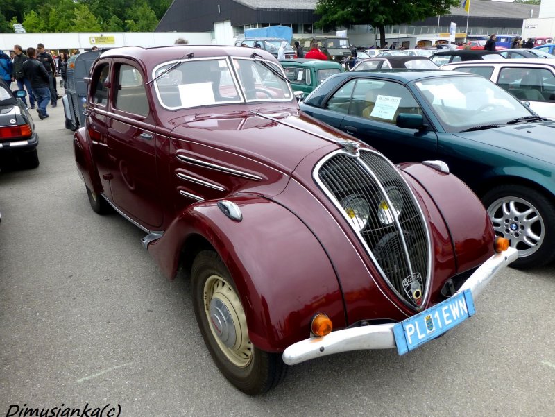 Peugeot 302