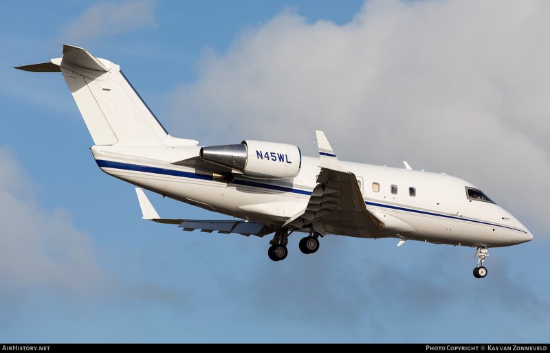 Canadair CL-600