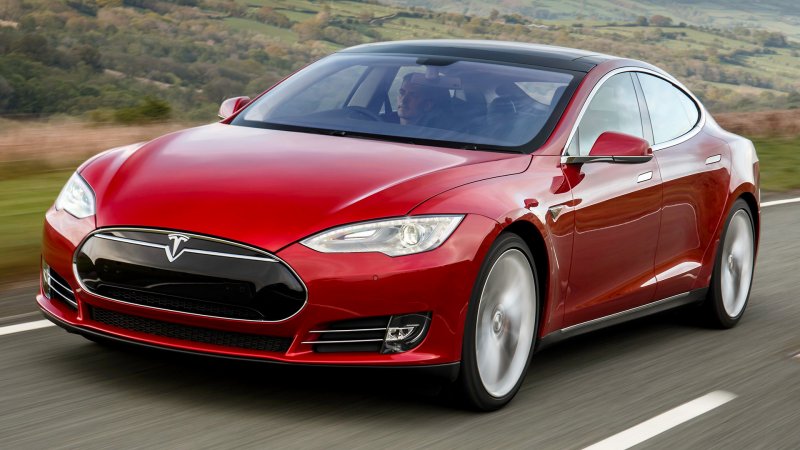 Tesla седан model s