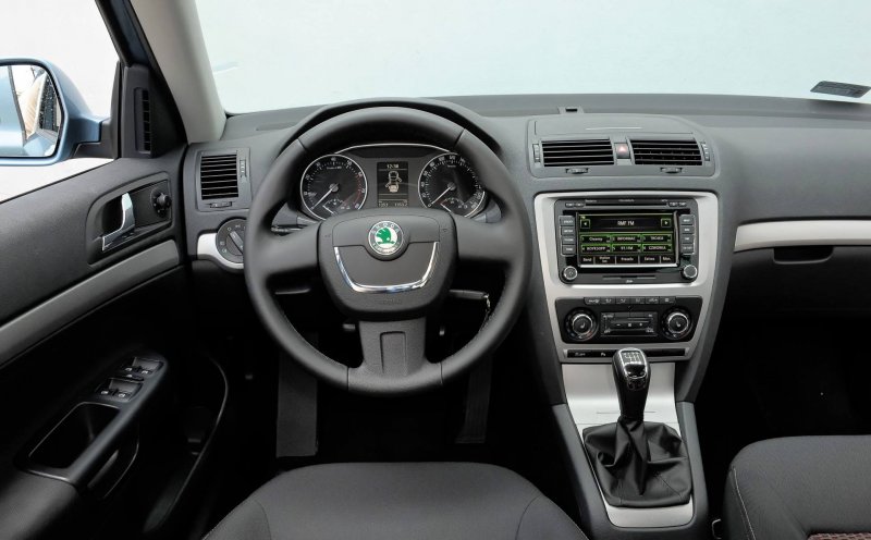 Octavia a5fl Торпедо