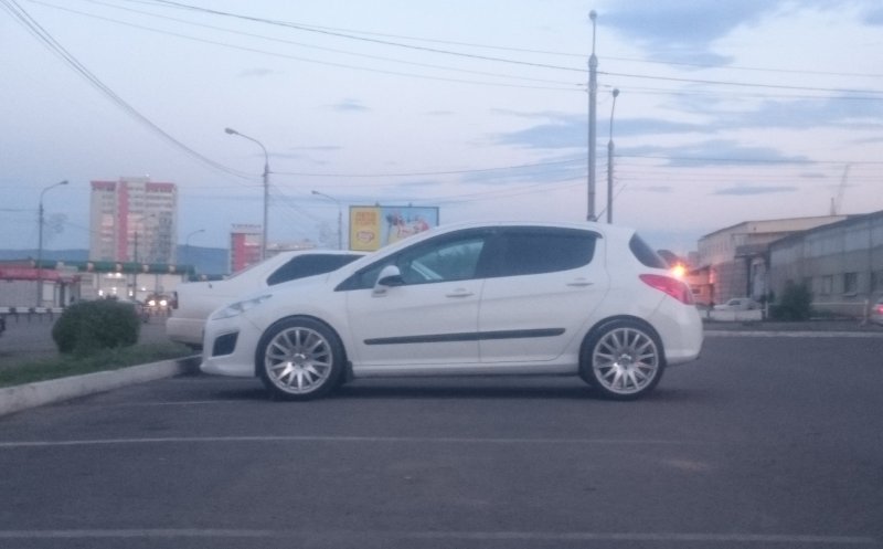 R19 Пежо 308