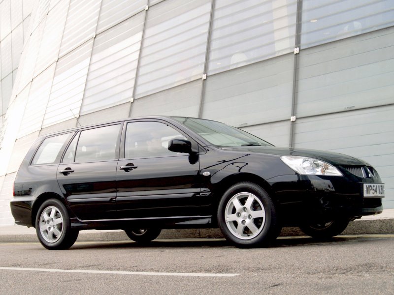 Lancer Wagon 2003