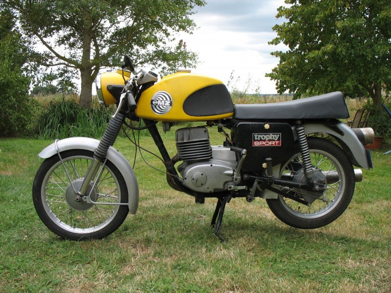 MZ 250