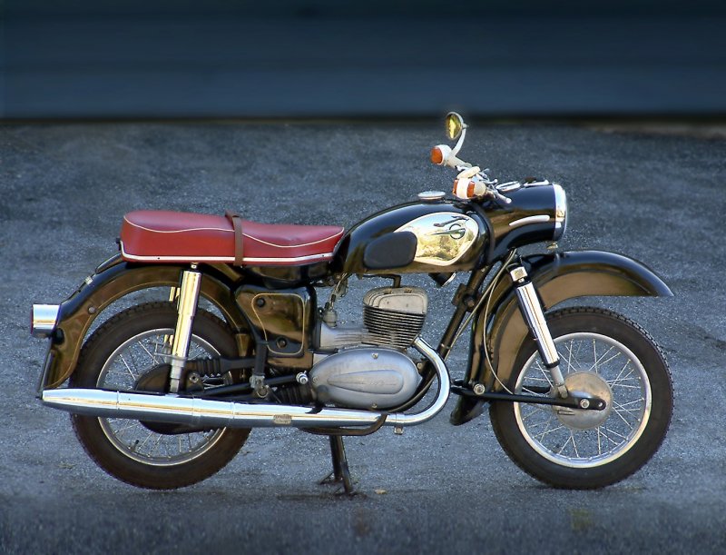 MZ 250