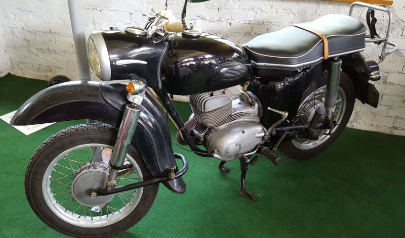 Мотоцикл MZ es 250