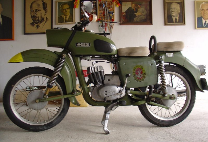 Мотоцикл MZ es IFA 250