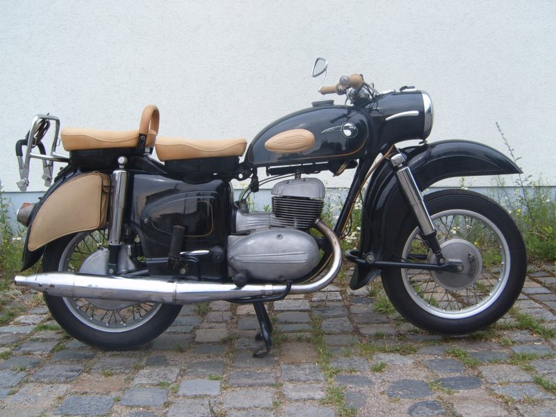 Мотоцикл MZ-3250