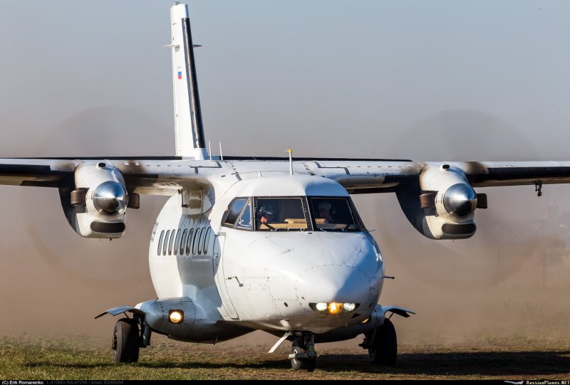L-410 67228