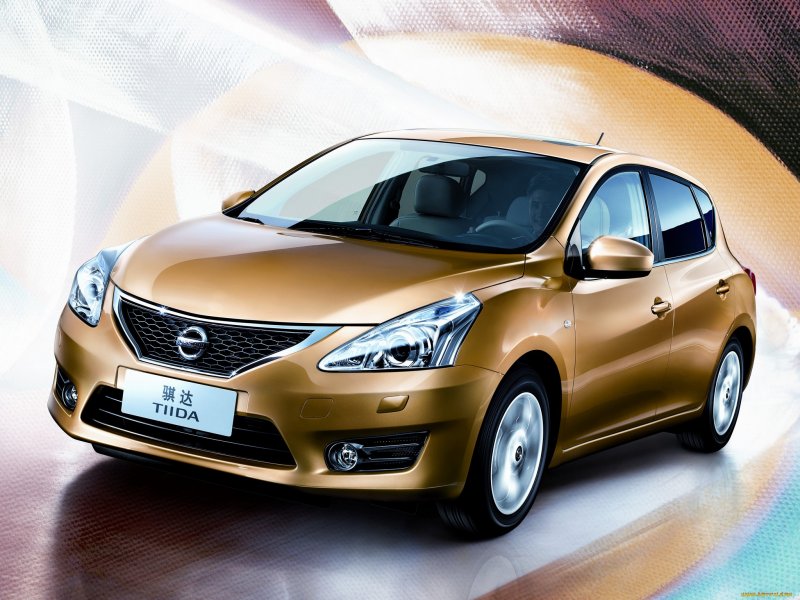 Nissan Tiida