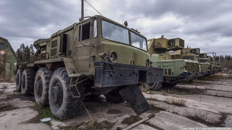 Заброшенные военные машины