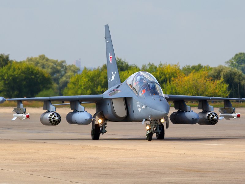 Як 130 ВКС