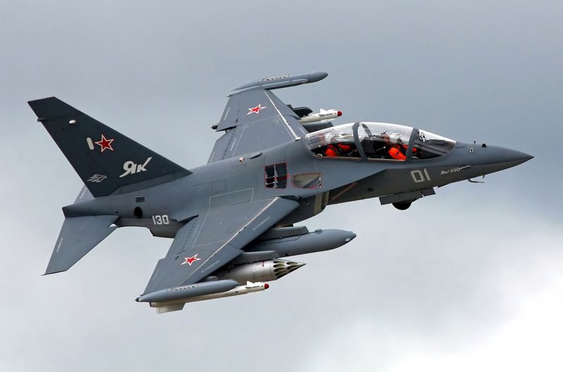 Истребитель як-130