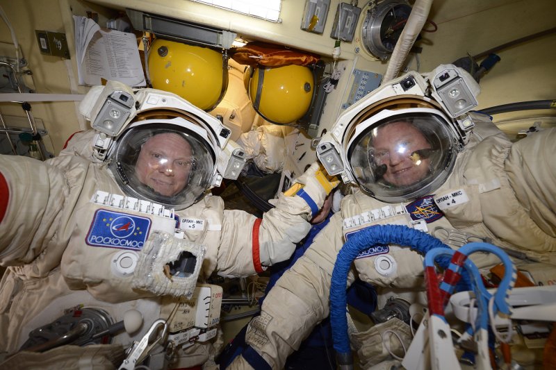 Космонавт в скафандре российский МКС -астронавт