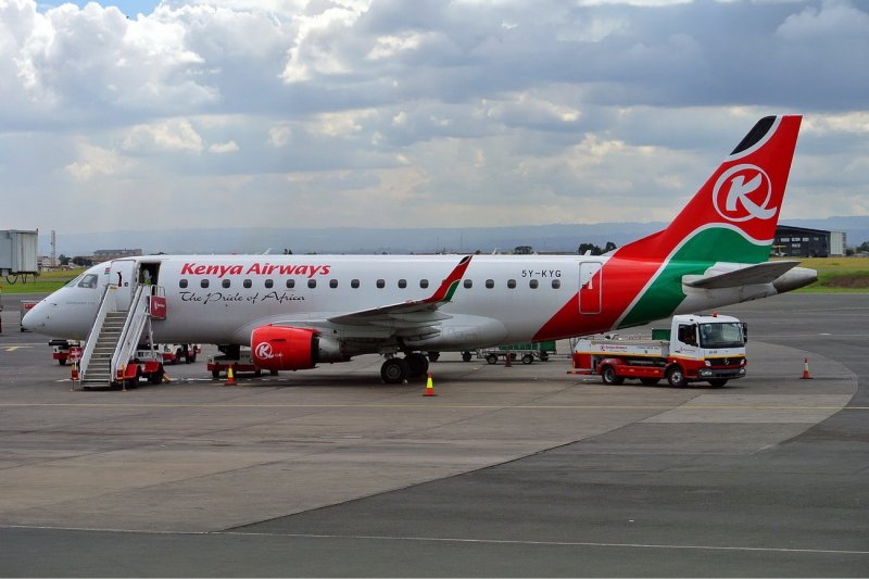 Embraer e170 STD салон
