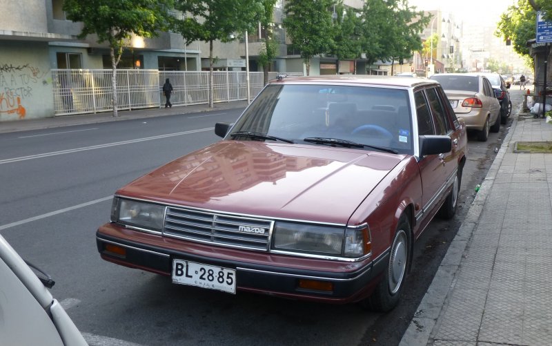 Mazda Luce 1983