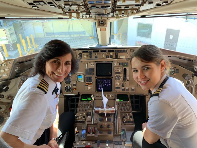 Бомбардье crj200