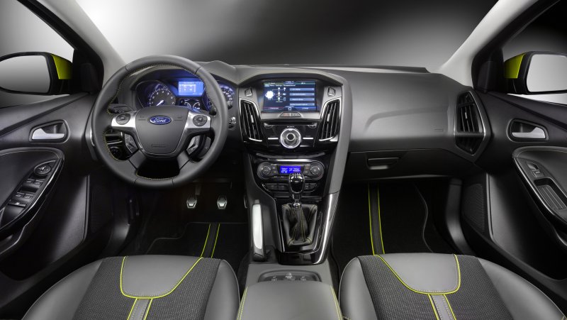 Ford Focus 3 универсал салон