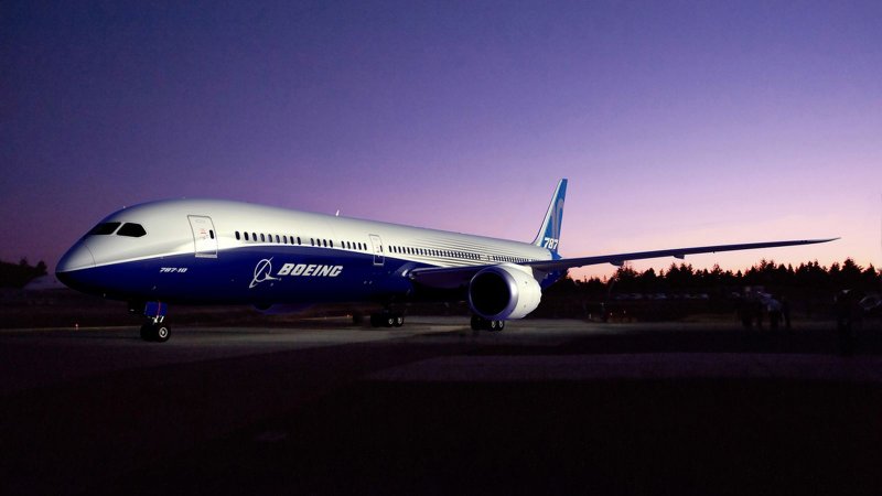 Боинг 737 Dreamliner