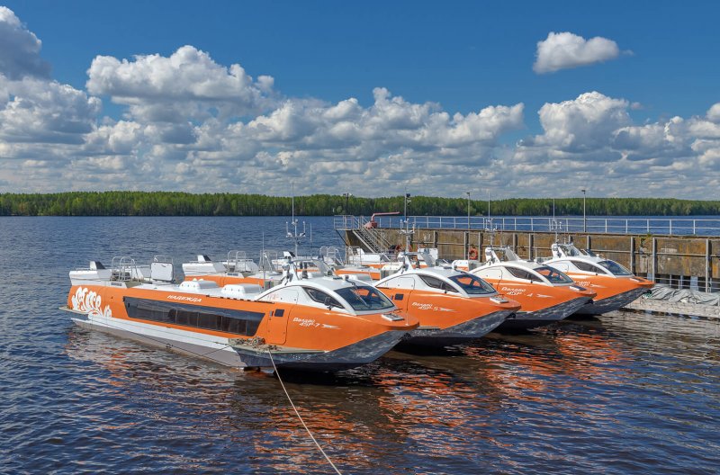 Скоростное судно Валдай-45р