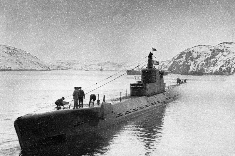 Подводная лодка Лунина к-21