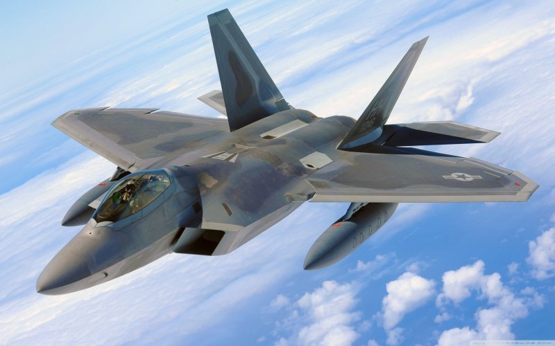 Истребитель Су-75 Checkmate