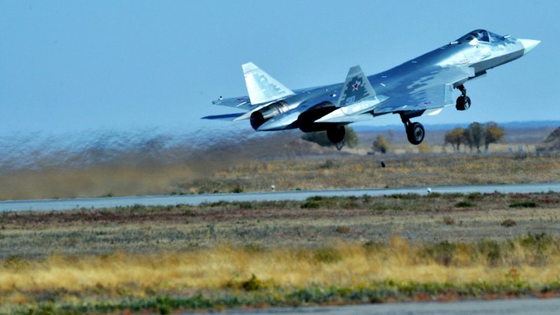 Военный самолет 11 букв