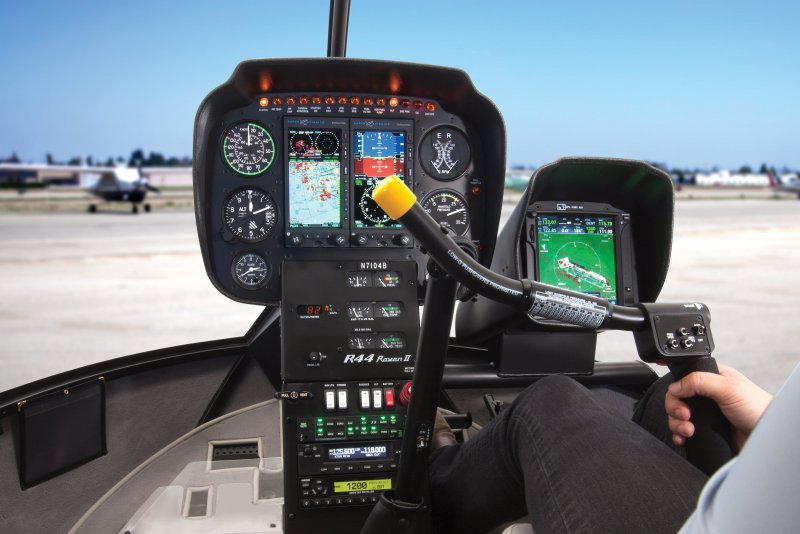 Robinson r44 кабина