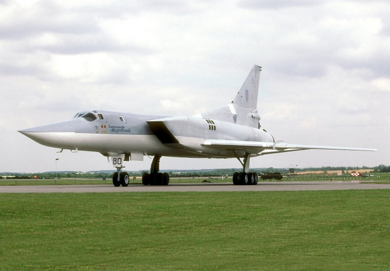 Ту-22 сверхзвуковой самолёт