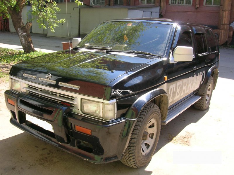 Nissan Terrano 1991