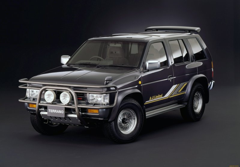 Nissan Terrano Turbo r3m