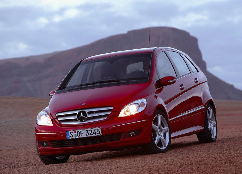 Mercedes Benz b class w245