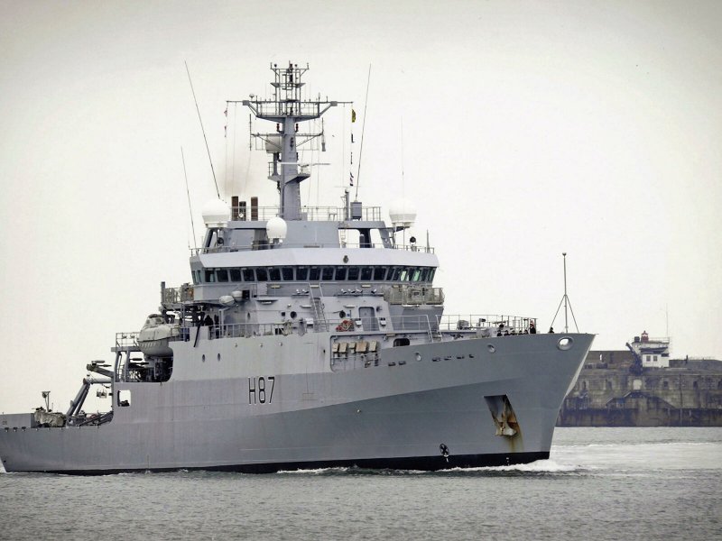 Разведывательный корабль ВМС Великобритании HMS Echo