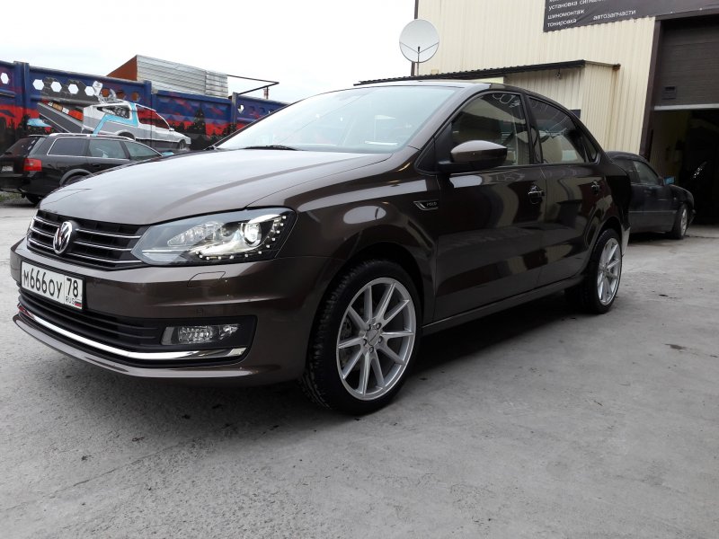 Hre r17 Polo