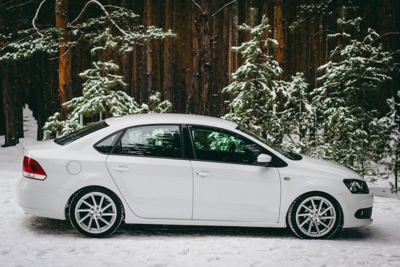 VW Polo r17