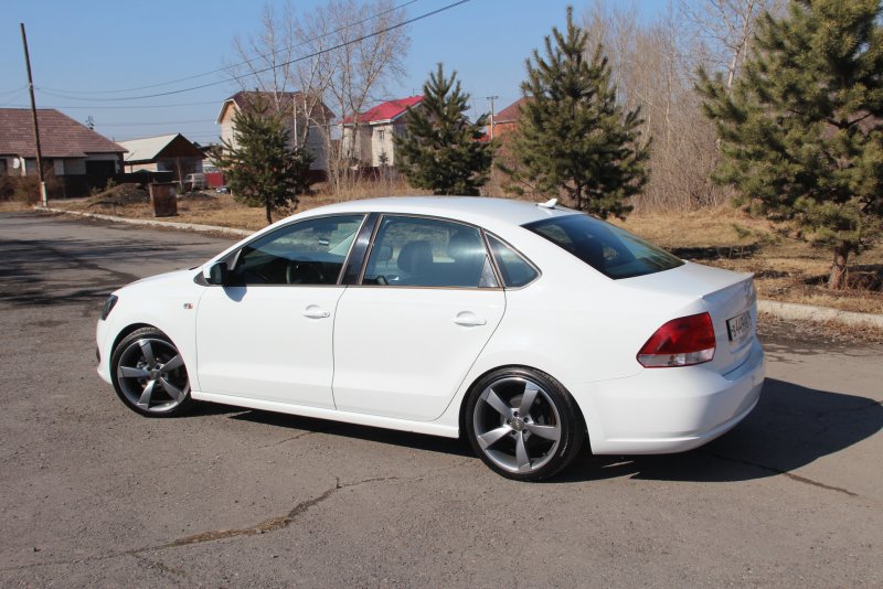 VW Polo r17 work CR