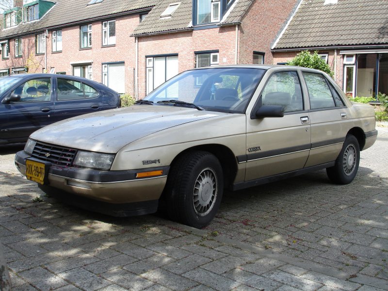 Chevrolet Corsica 1990