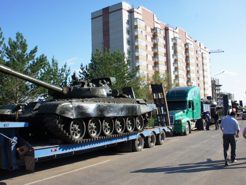 Танки в городе