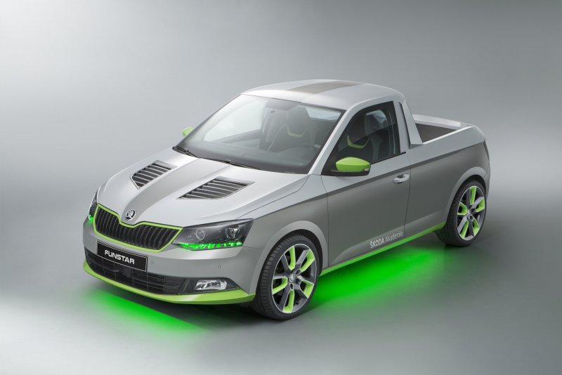 Skoda Pickup 2020