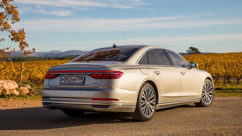 Audi a8l 2021